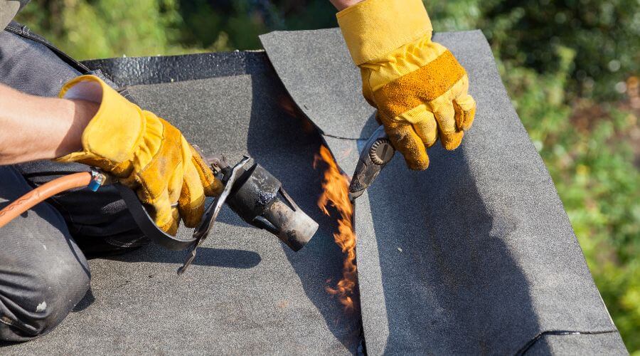 Expert Emergency Roof Repairs services in East Brookfield, MA